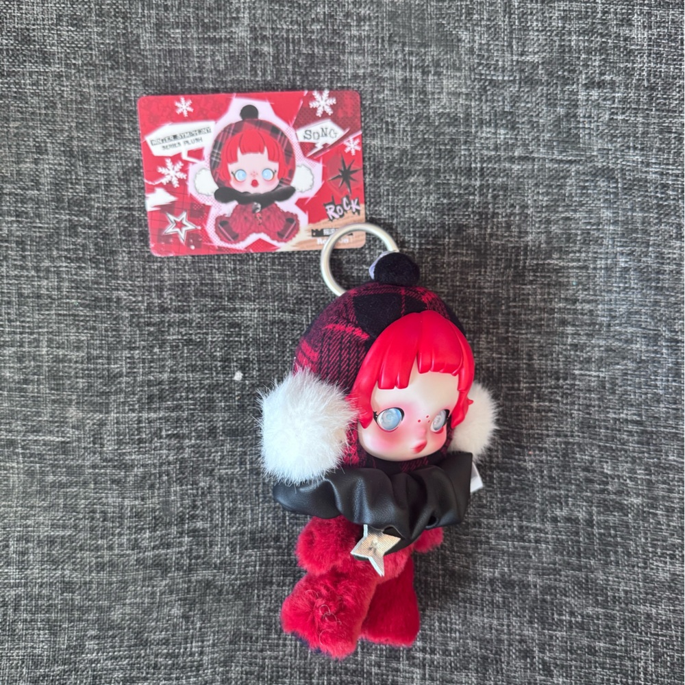 Winter symphony POPMART SKULLPANDA